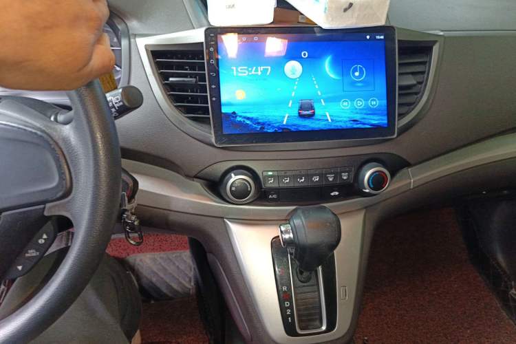 Used Honda CR-V 2012 2.0L two-wheel drive urban version Audio And AC Panel