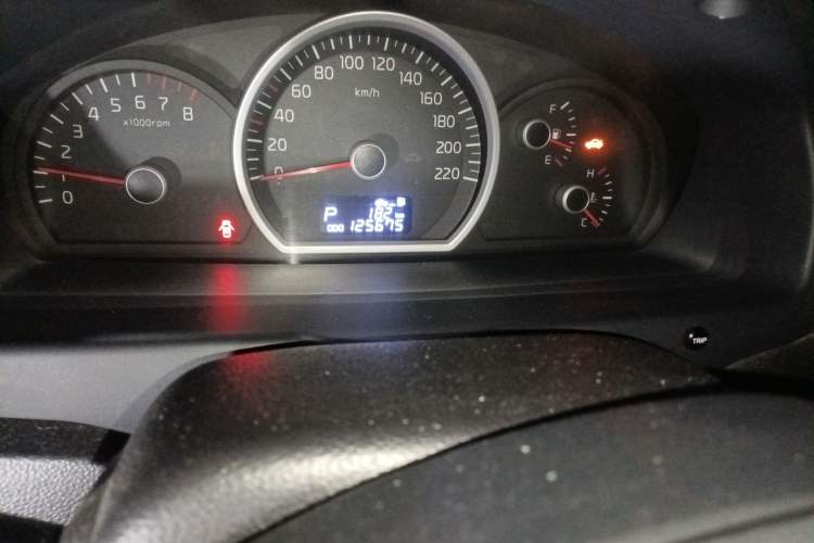 Used Kia Sportage 2013 2.0L Automatic Two-Wheel Drive GLS Trim Odometer Close Up