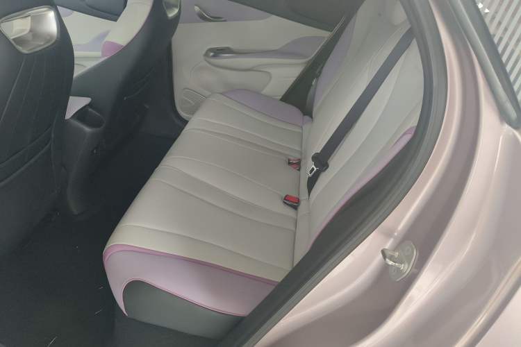 Used BYD Dolphin 2021 405 km Fashion Edition
