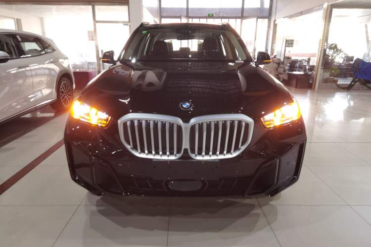 Used BMW X5 2026 Model, xDrive 30Li Prestige M Sport Night Package
