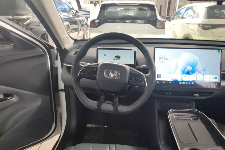 Used ARCFOX T1 2025 Model 425 PRO