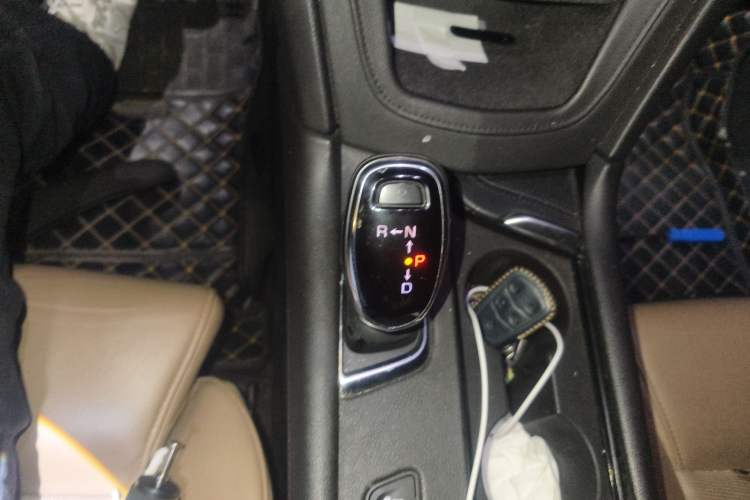 Used Cadillac XT5 2016 28T 4x4 Platinum Edition