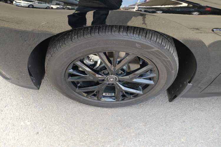 Used BYD Han 2024 DM-i Glory Edition 121KM Elite Model Left Front Wheel Hub