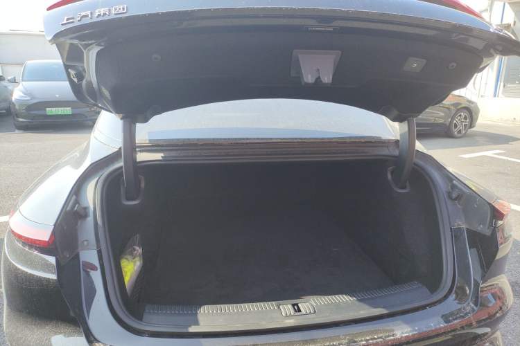 Used IM L7 2022 Dynamic Model