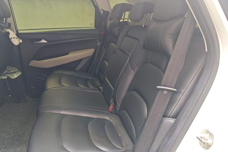 Used Baojun 530 2018 1.5T DCT Flagship Version China V Emission Standard
