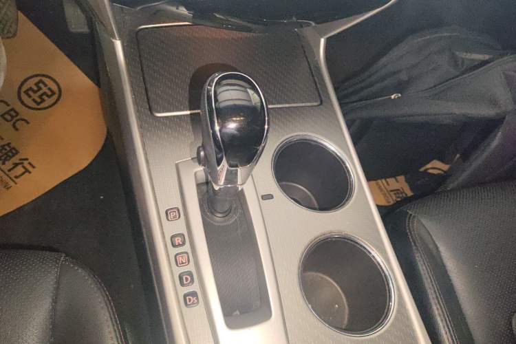 Used Nissan Teana 2016 Revised Version 2.0L XL Comfort Edition Gear Lever