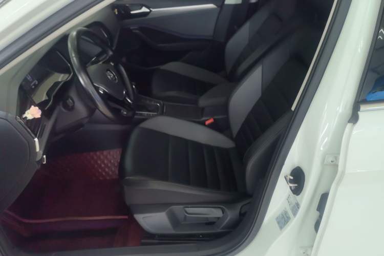 Used Volkswagen Sagitar 2019 280TSI DSG Comfort Version China VI Standard Left Front Seat