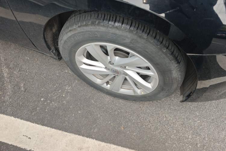 Used Buick LaCrosse 2023 Restyled 25T Cross-Country Edition