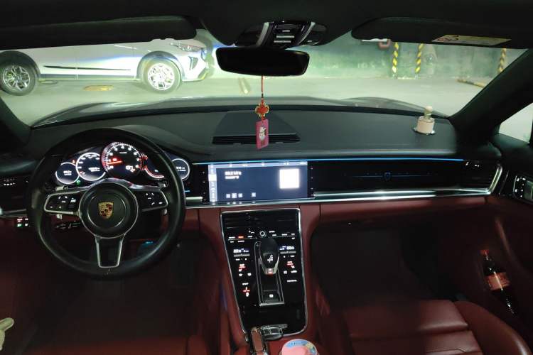 Used Porsche Panamera 2019 Panamera 2.9T Headliner