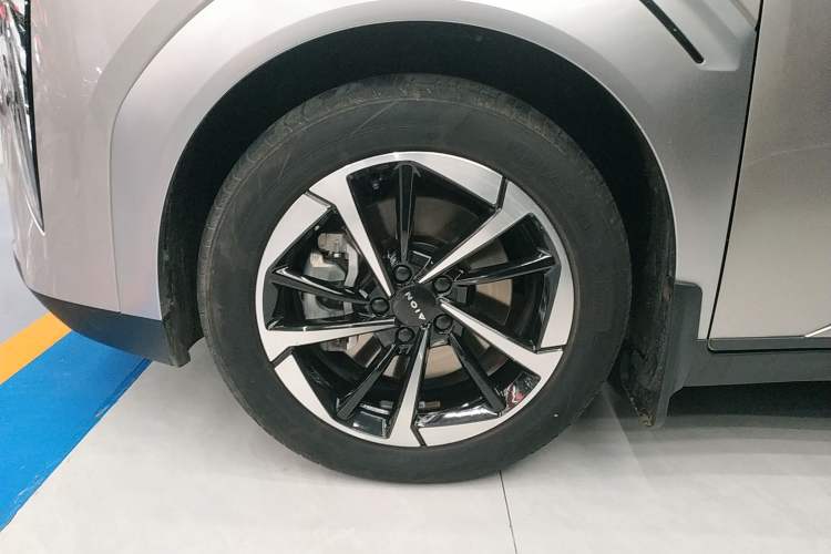 Used AION Y 2023 Plus 510 Enjoy Edition