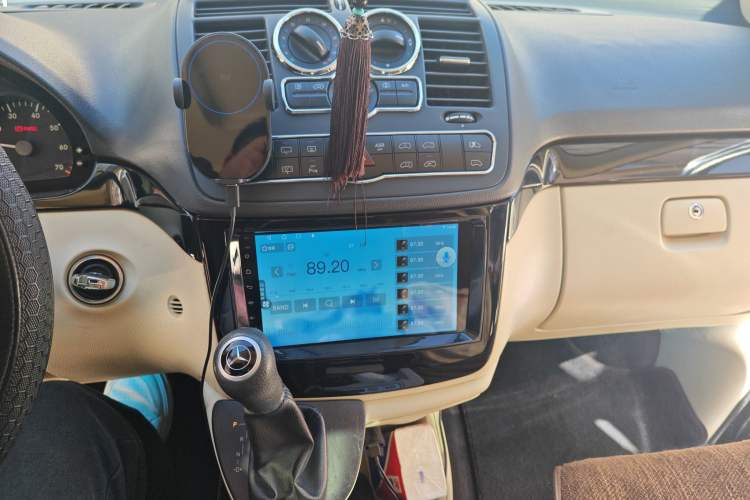 Used Mercedes-Benz Vito 
