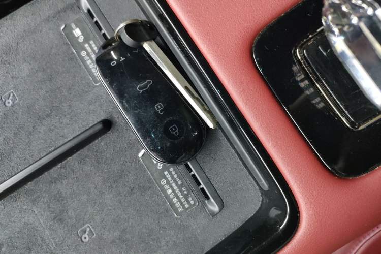 Used Hima AITO M5 2024 Extended-Range Max RS Four-Wheel Drive Advanced Intelligent Driving Version Interior 1