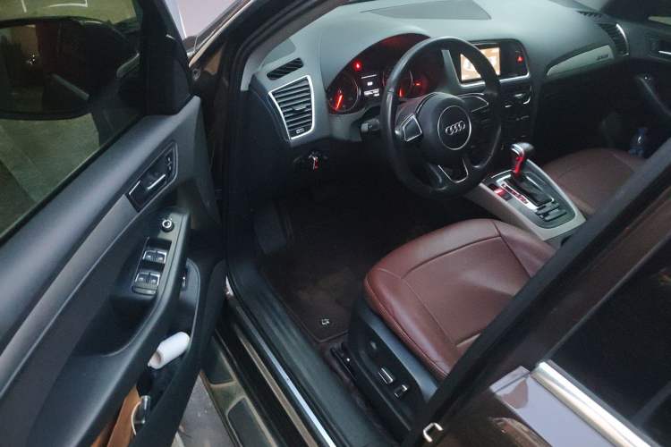 Used Audi Q5 2015 40 TFSI Trendy Edition