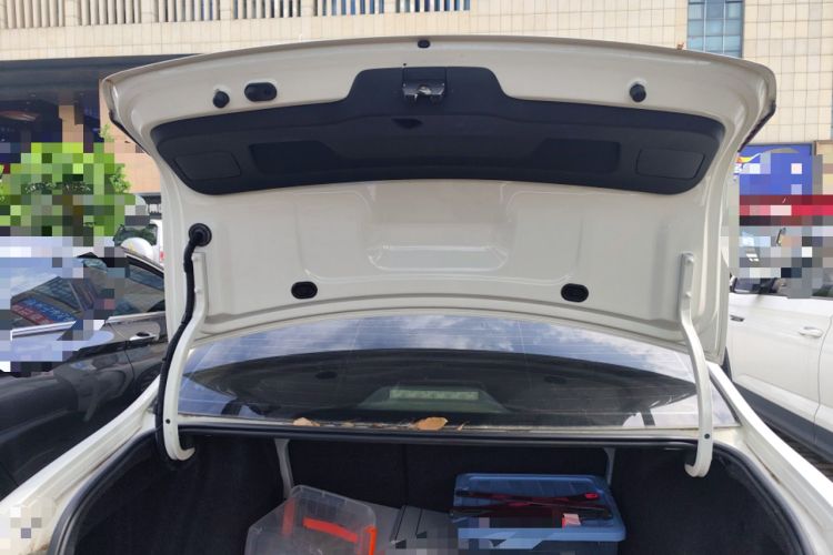 Used Volkswagen Lavida 2013 Restyled Classic 1.6L Automatic Comfort Edition
