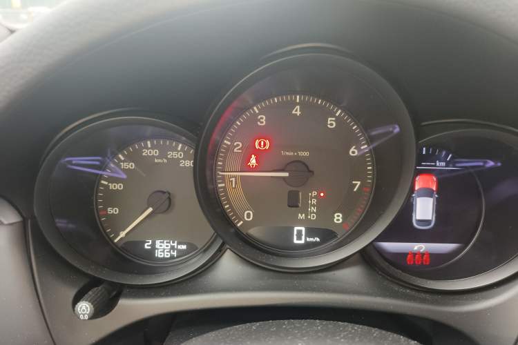 Used Porsche Macan 2024 Macan 2.0T Instrument Cluster