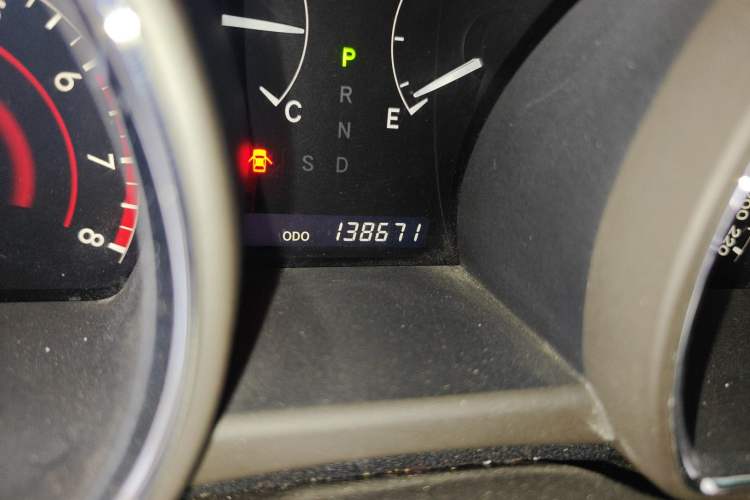 Used Toyota Highlander 2011 2.7L Two-Wheel Drive 7-Seater Luxury Navigation Edition