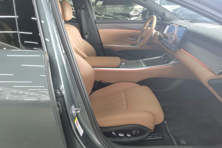 Used BYD Han L 2025 DM-p Four-Wheel-Drive LiDAR Flagship Model
