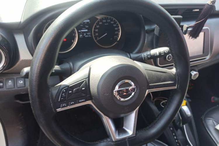 Used Nissan Kicks 2017 1.5L CVT Cool Enjoy Edition
