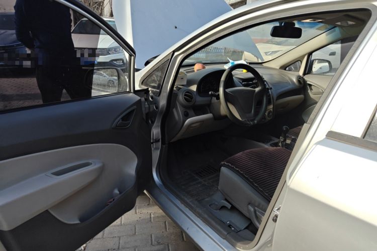 Used Chevrolet Sail 2013 Sedan 1.2L Manual Fashionable Happiness Edition