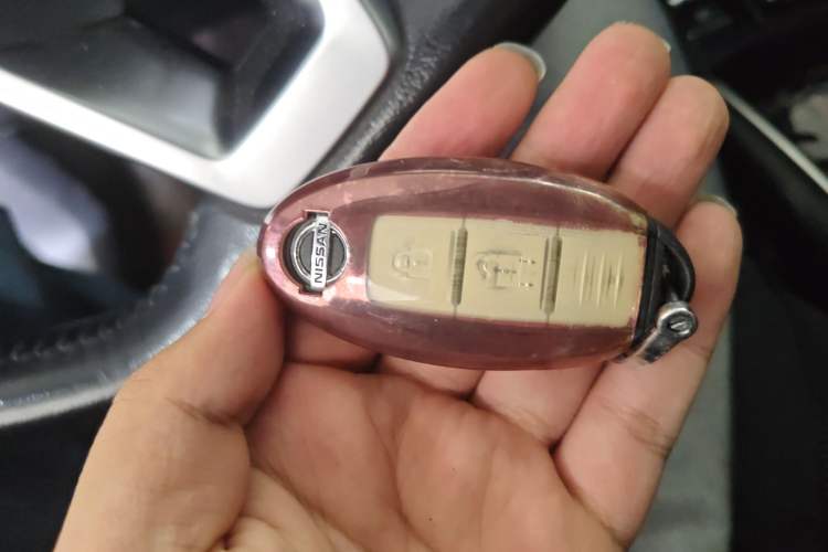 Used Nissan X-Trail 2019 2.0L CVT Smart Connect Comfort Edition 2WD