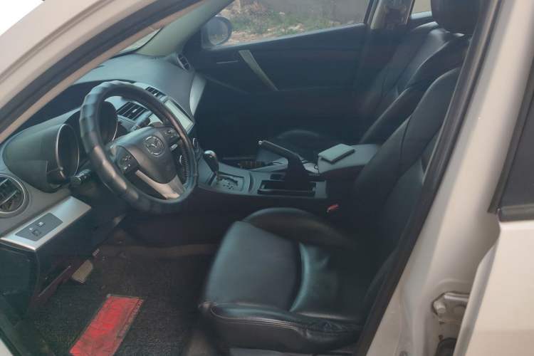 Used Mazda 3 2012 Hatchback 2.0L Automatic Luxury Model