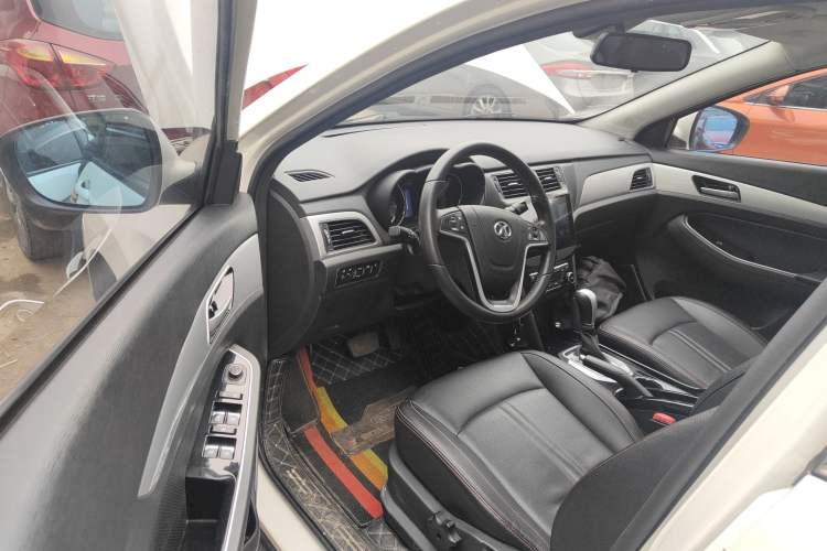 Used BAIC Senova X55 2016 1.5T CVT Elite Edition

