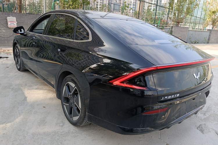 Used Wuling Xingguang 2024 Co-Creation Edition 510 Advanced Model Rear Left 45 Deg