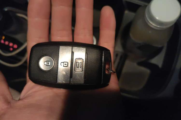 Used Kia K4 2014 1.8L Automatic GLS
