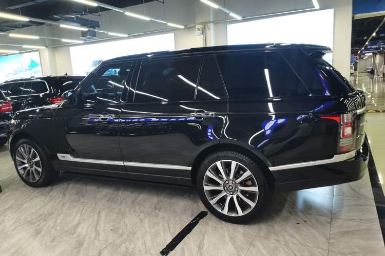 Used Land Rover Range Rover 2016 3.0 SC V6 Vogue SE Long-Wheelbase Edition