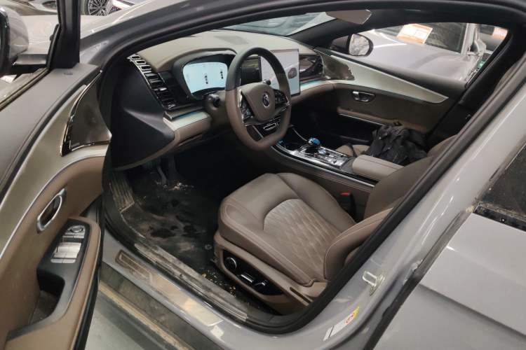 Used BYD Han 2025 DM-i 125KM LiDAR-Powered Intelligent Driving Model
