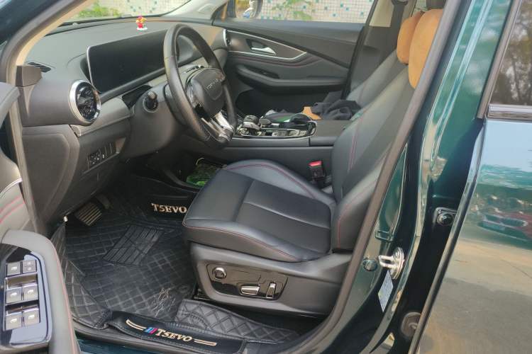 Used FORTHING T5 EVO 2021 1.5TD DCT Diamond Edition