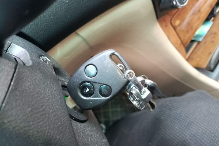 Used BYD F6 2009 New Wealth Edition 2.0L Manual Comfort Model
