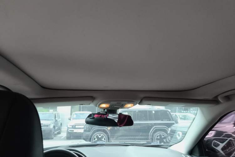 Used Jeep Compass 2017 200T Automatic Family Edition Headliner