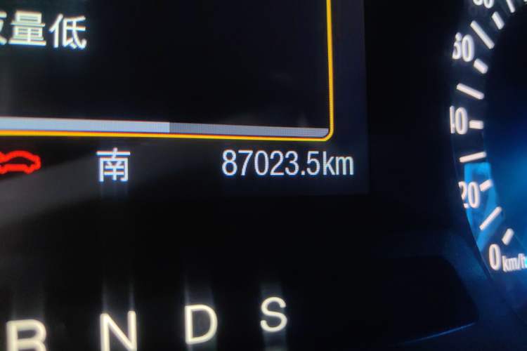 Used Ford Edge 2016 EcoBoost 245 Two-Wheel-Drive Titanium 5-Seater