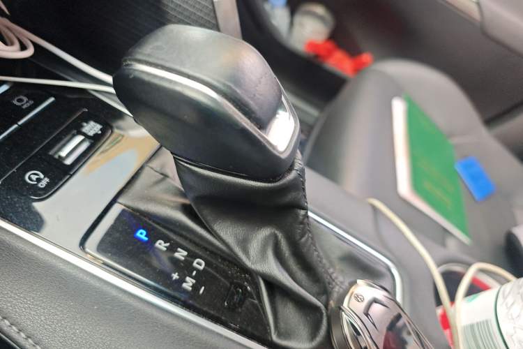 Used Toyota Venza 2022 2.0L CVT Two-Wheel Drive Prestige Edition
