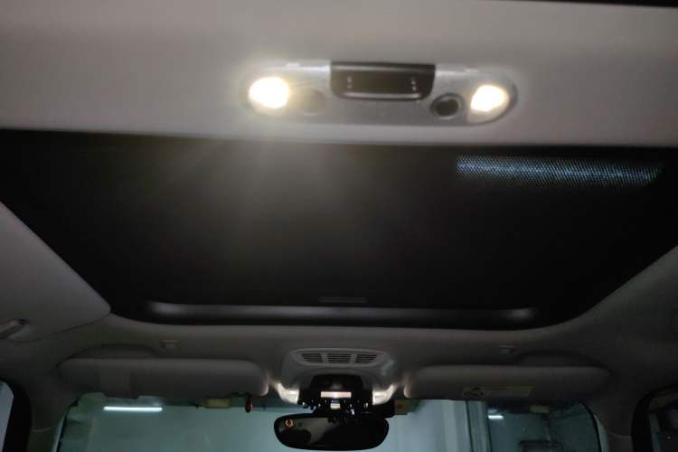 Used MINI 2018 1.5T COOPER Classic Edition Five-Door Version Headliner