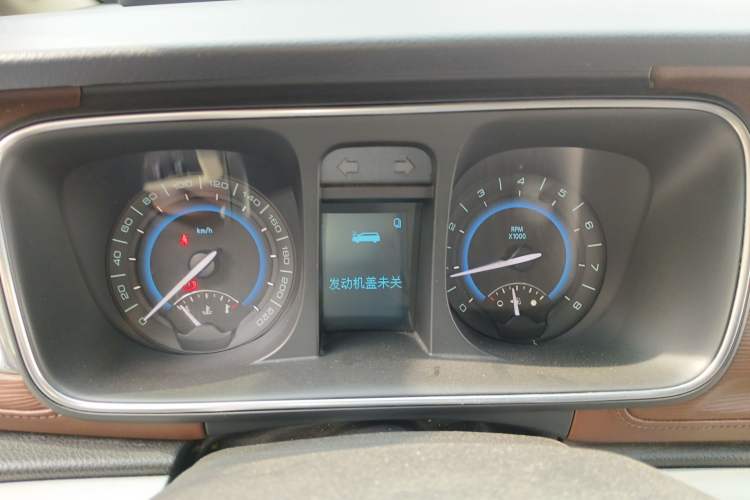 Used Buick GL8 2014 2.4L CT Luxury Business Comfort Edition Instrument Cluster