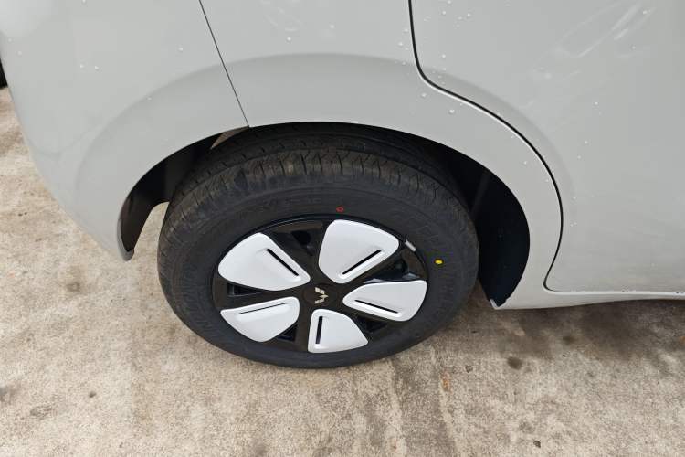 Used Wuling Hongguang MINIEV 2025 Four-Door Version Advanced Edition