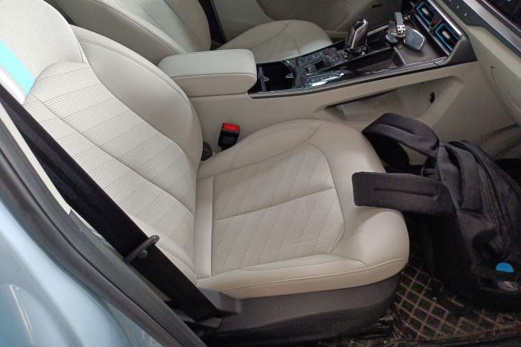 Used Roewe Longmao 2022 1.5L Dynamic Cat Edition
