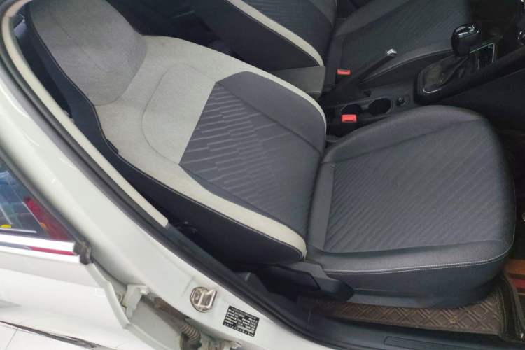 Used Volkswagen Lavida 2023 New Rui 1.5L Automatic New Yi Edition
