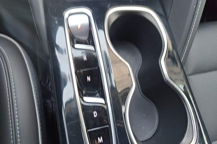 Used Buick Envision 2021 Encore Plus 652T Five-Seat Luxury Model Gear Lever