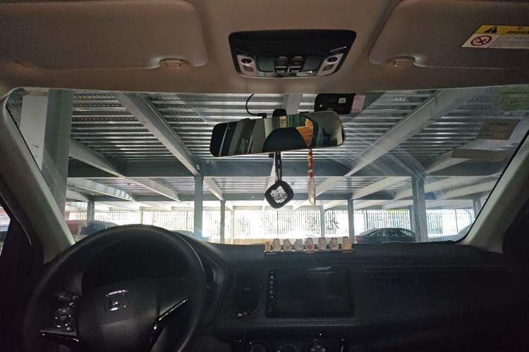 Used Honda Vezel 2020 1.5L CVT Pioneer Edition