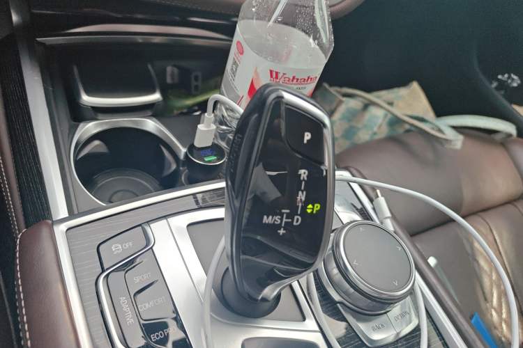 Used BMW 7 Series 2018 730Li Luxury Edition M Sport Package Gear Lever