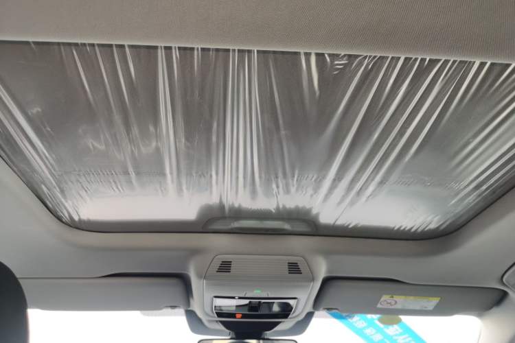 Used Volkswagen Lavida 2026 Pro 300TSI Starry Zhi Yi Edition Headliner