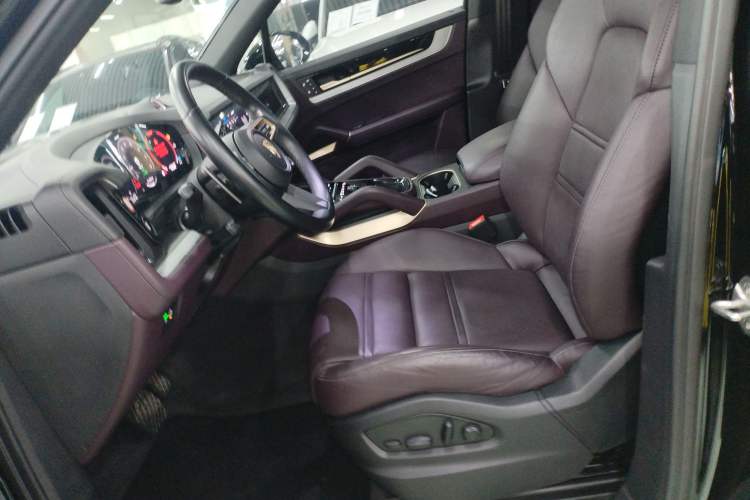 Used Porsche Cayenne E-Hybrid 2024 Cayenne E-Hybrid 2.0T