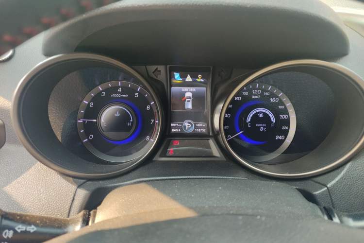 Used Changan CS75 2014 1.8T Automatic Elite Model China IV Standard