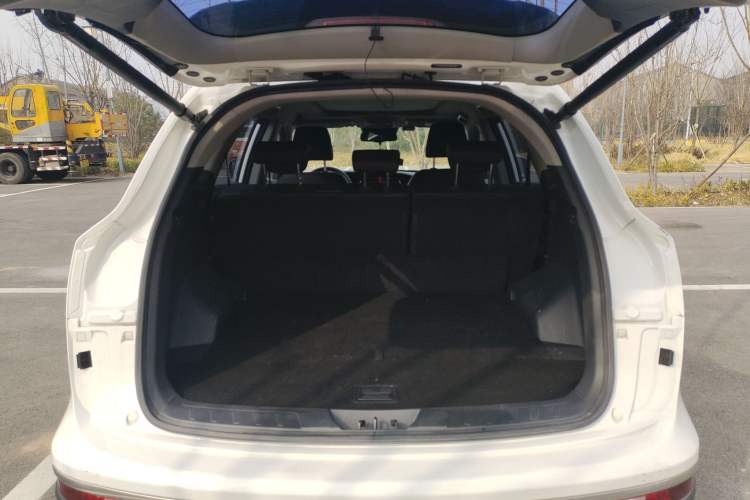 Used JAC Refine S7 2018 Super Edition 251T Automatic Supreme 5-Seater