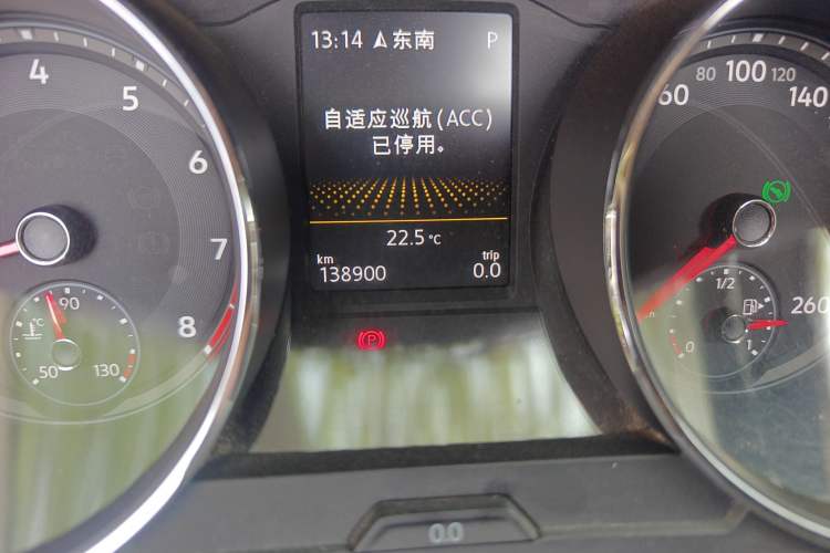 Used Volkswagen Tiguan L 2017 380TSI Automatic All-Wheel-Drive Flagship Edition Odometer Close Up