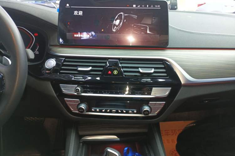 Used BMW 5 Series 2022 Second Facelift 530Li Luxury Edition Premium Package