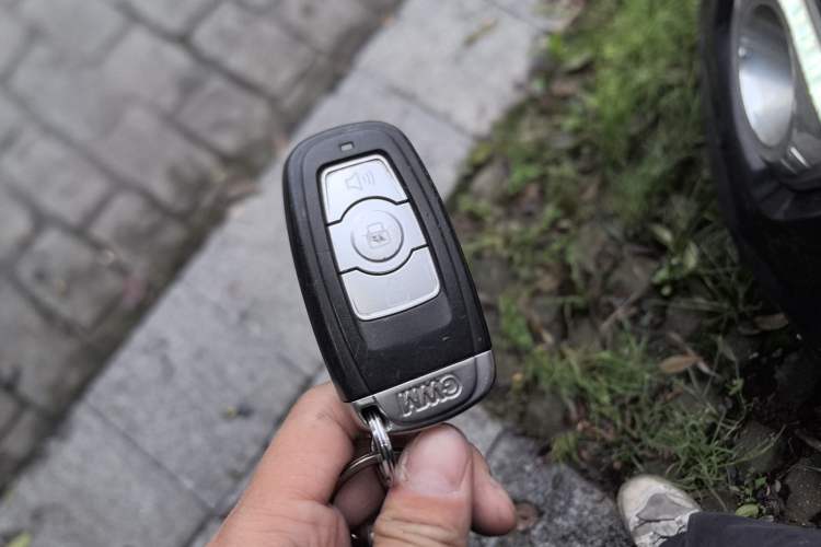 Used Haval H6 2014 Upgraded Model 1.5T Manual Two-Wheel Drive Elite Version
